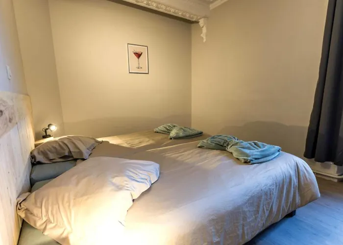 Au Ptit Tcheste Holiday home *