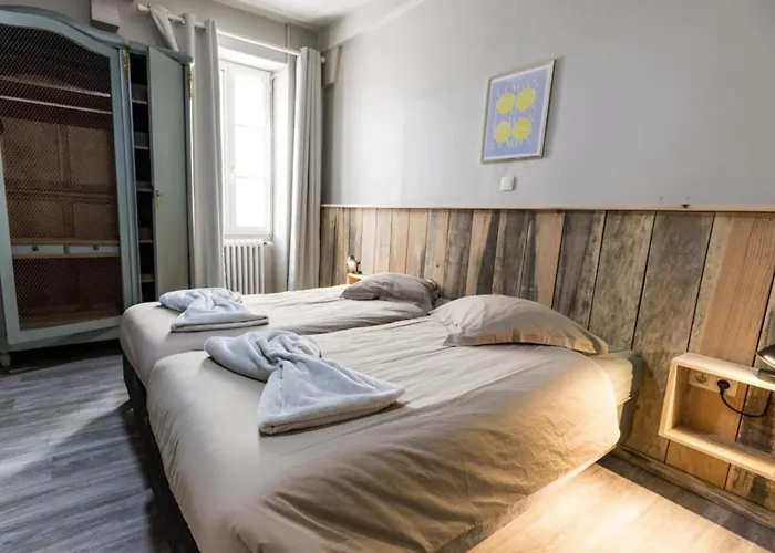 Au Ptit Tcheste Сasa de vacaciones *